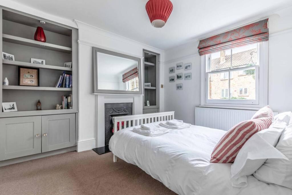 Vila Windsor Town Centre Victorian Townhouse Sleeps 6 Exteriér fotografie