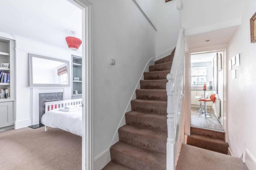 Vila Windsor Town Centre Victorian Townhouse Sleeps 6 Exteriér fotografie